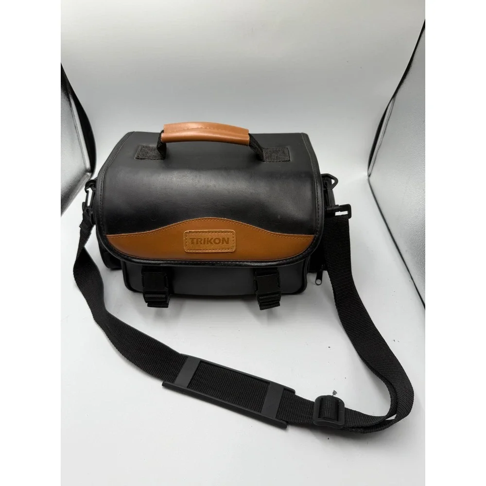 Trikon photo please lens