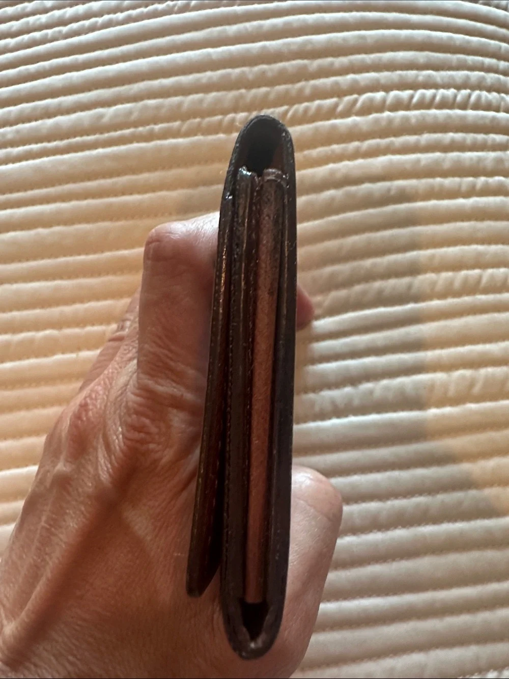 Louis Vuitton compact louis