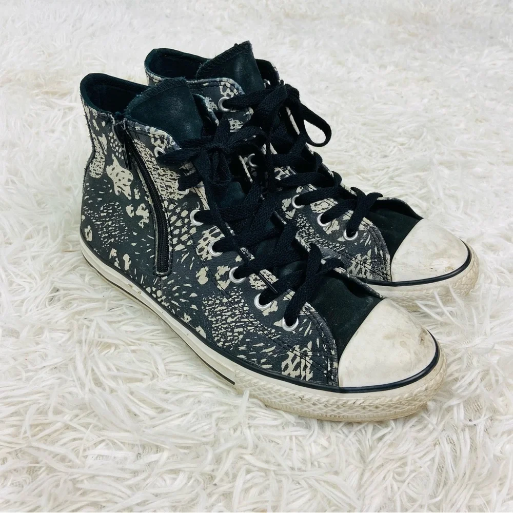 Converse top leather