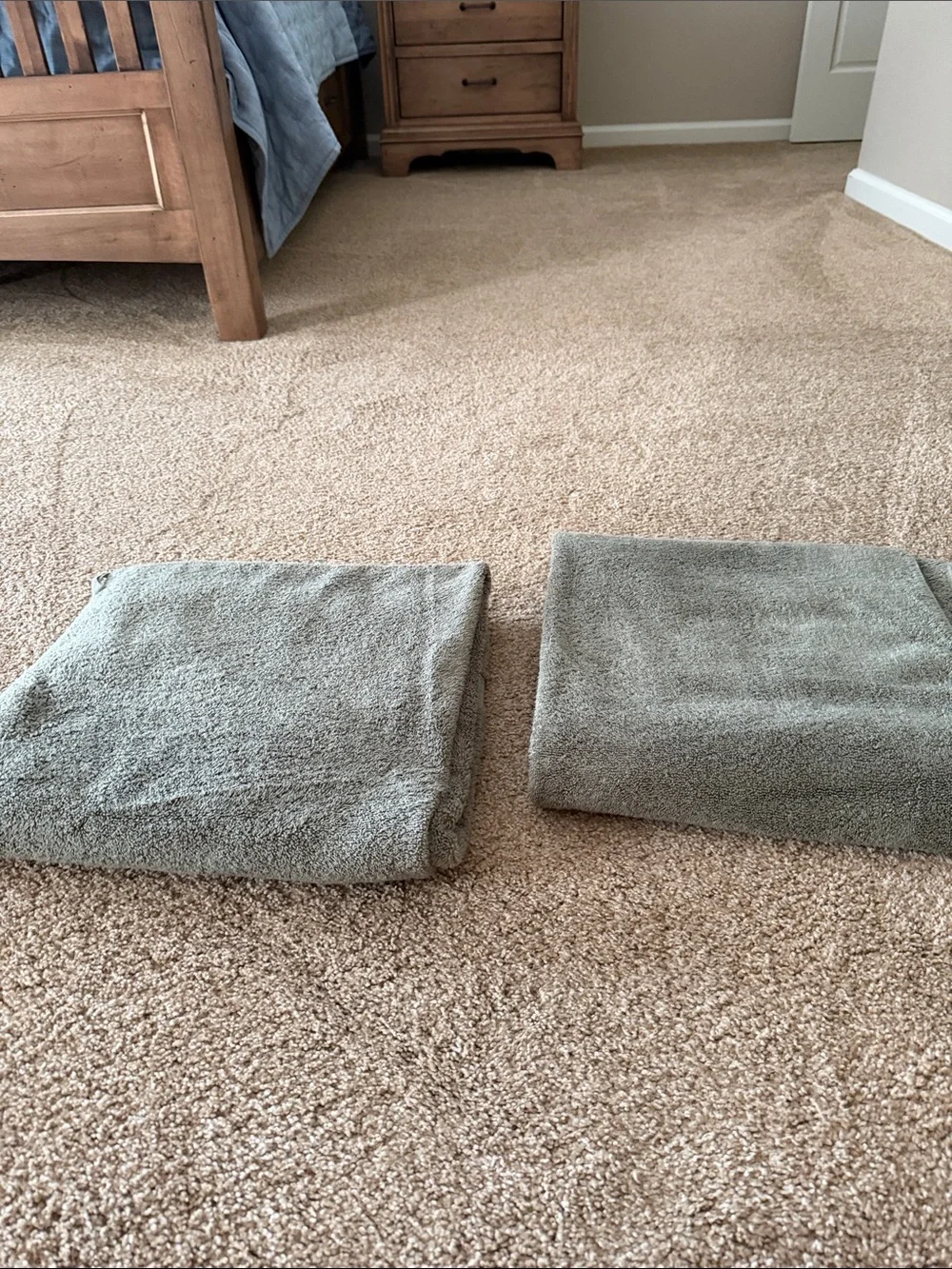 Threshold thick absorbent