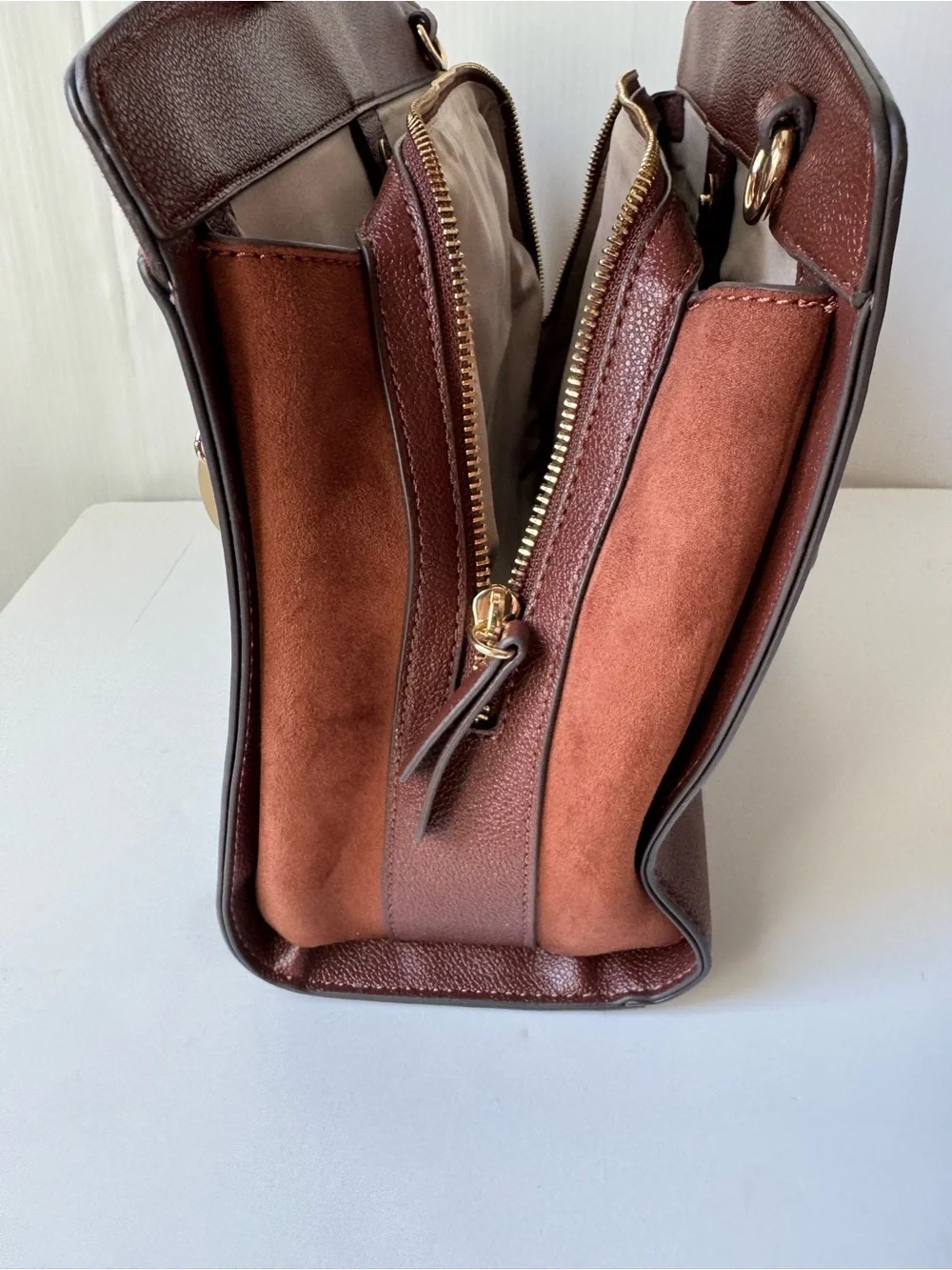 Nine West hardware chesnut dual