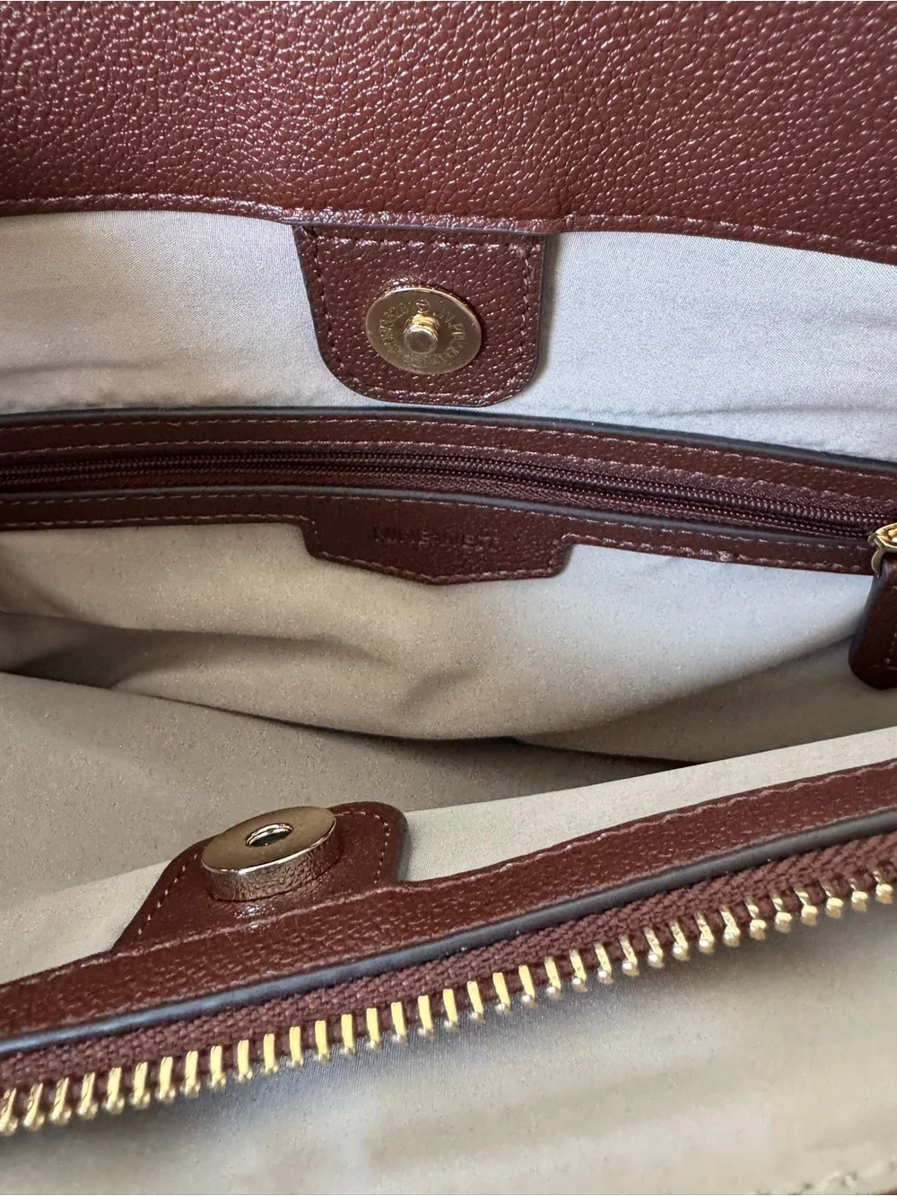 Nine West satchel elegant