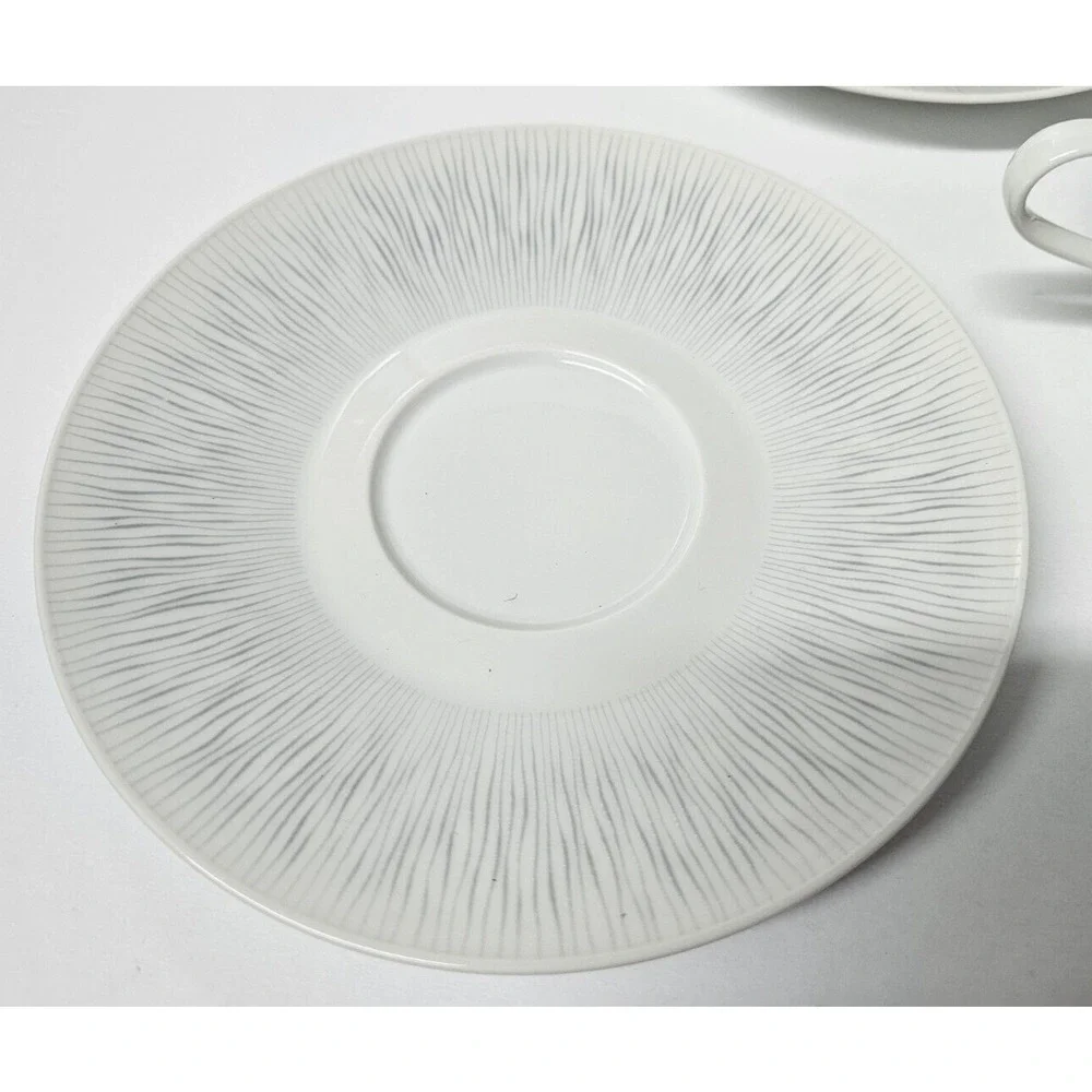 Rosenthal piece bone features