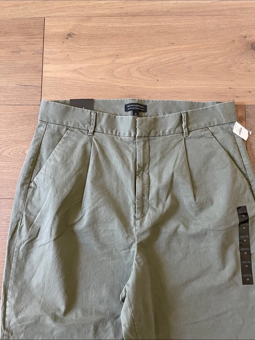 Banana Republic authentic chino