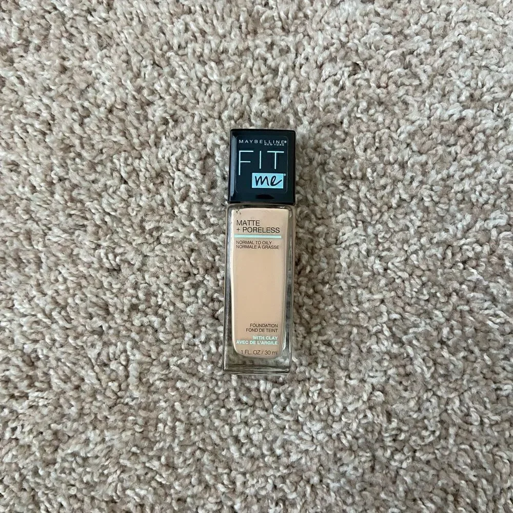 Maybelline FitMe Foundation - Natural Ivory