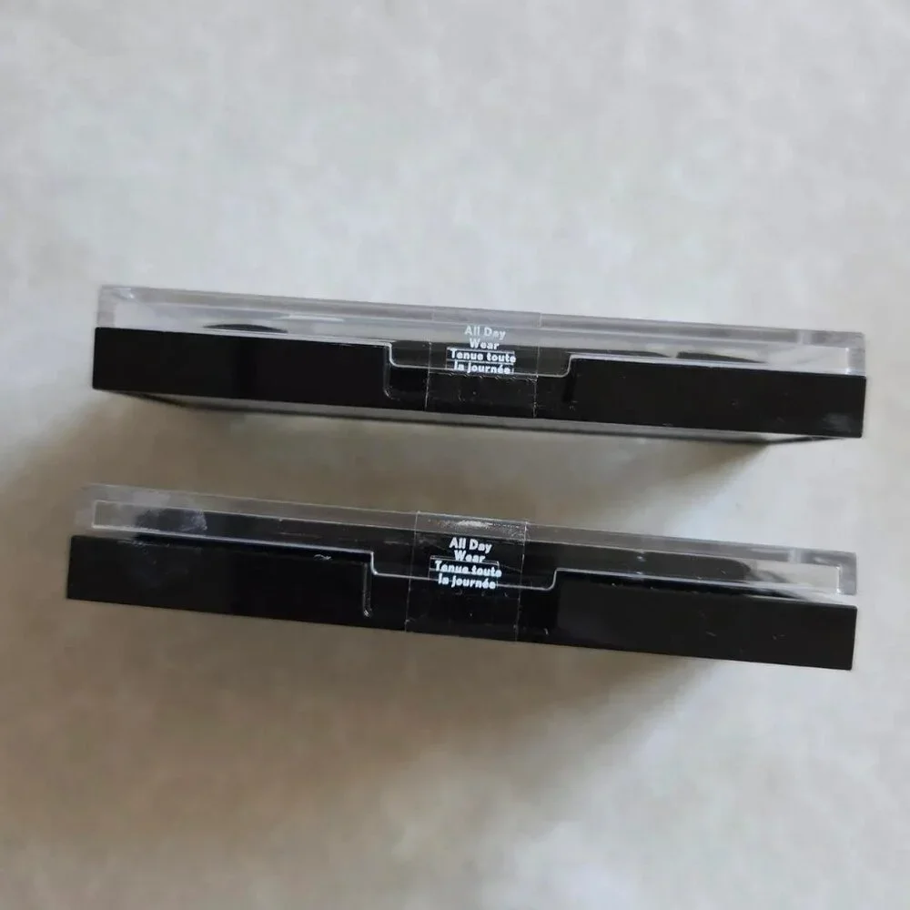 COVERGIRL trunaked quad