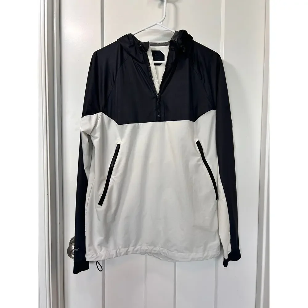 Under Armour gore hooded color