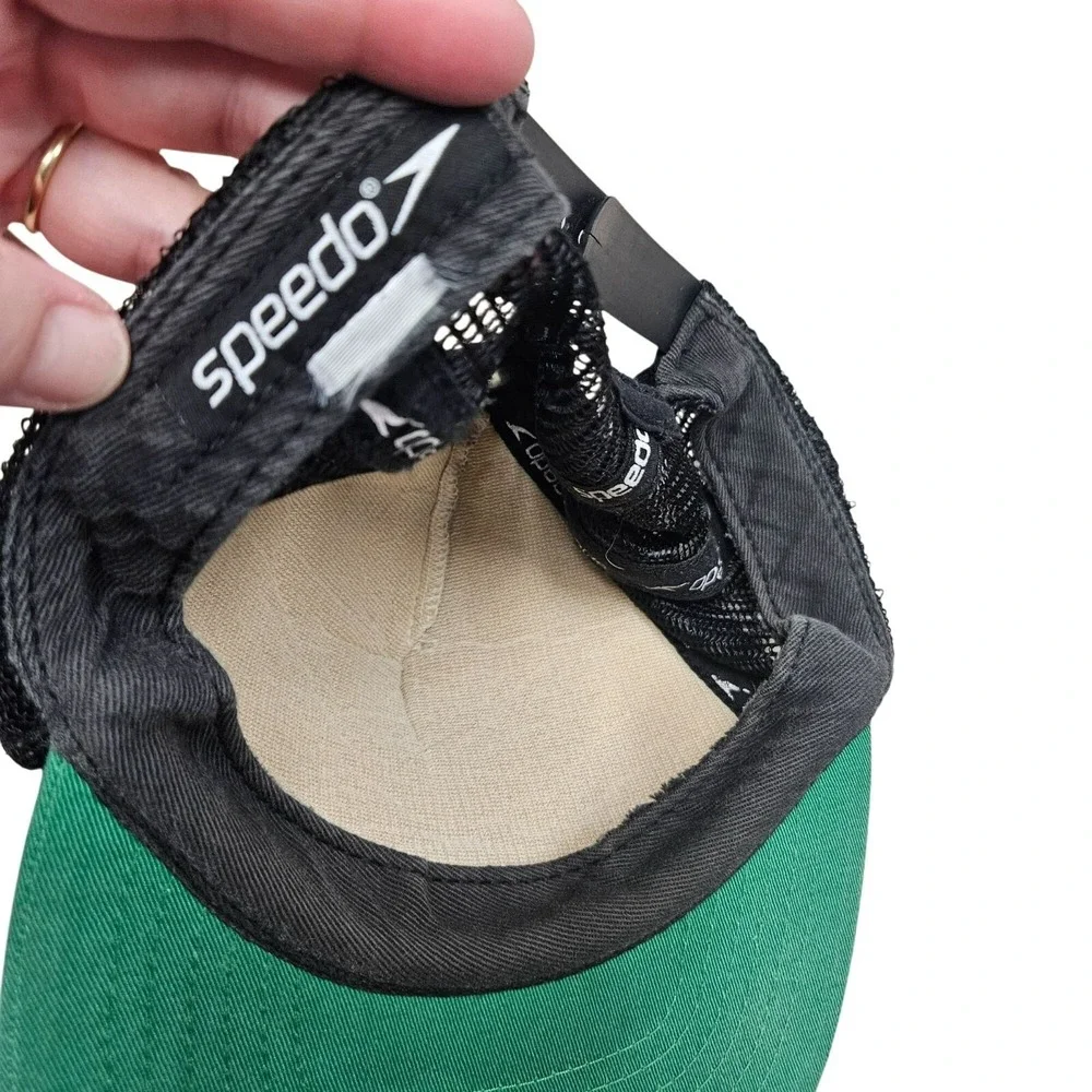 Speedo this hat