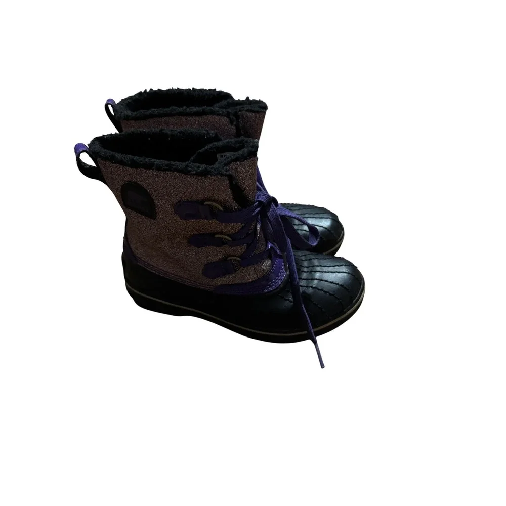 Sorel Kids Waterproof Winter Boots‎ Purple Glitter Insulated Snow Size 2
