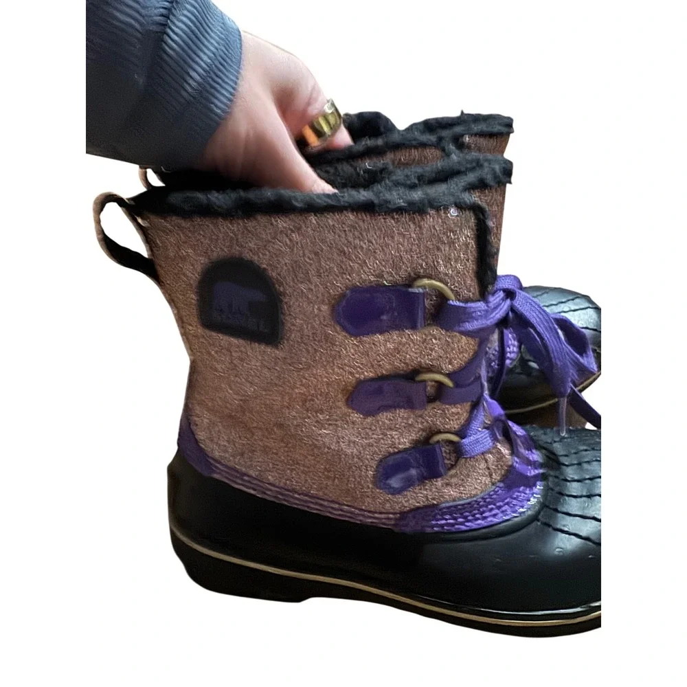 Sorel kids waterproof