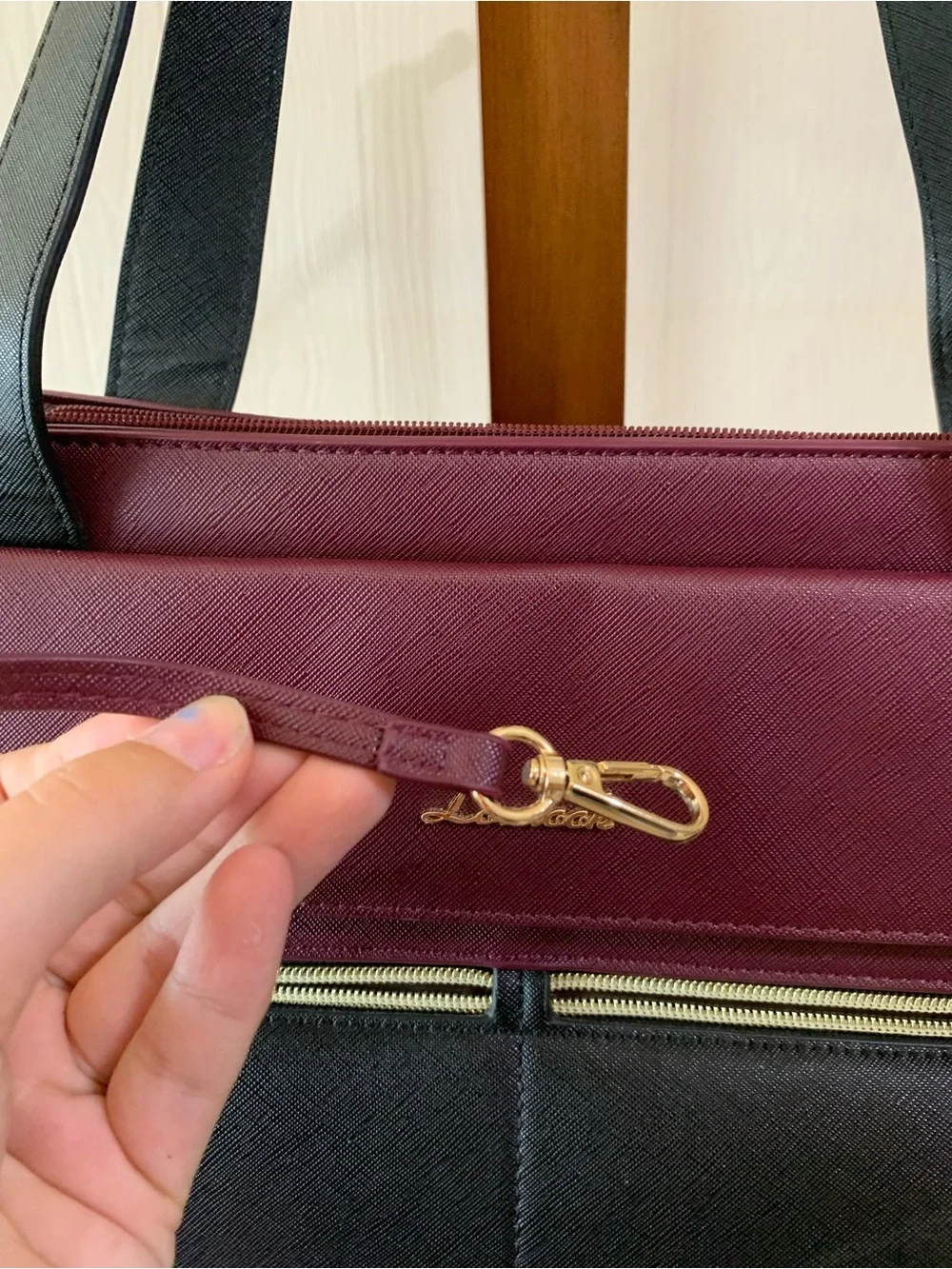 love oak sleek burgundy