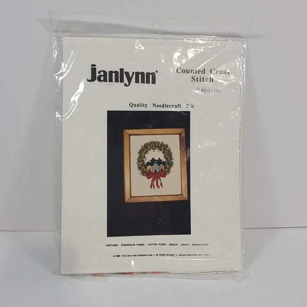 Vintage Janlynn Counted Cross Stitch Kit‎ Holiday Christmas Wreath Village NEW