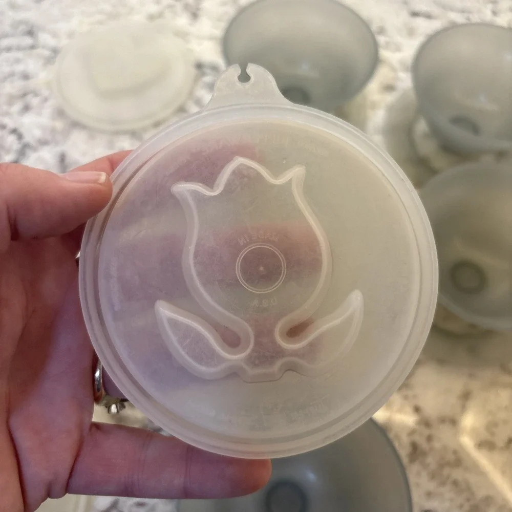 Tupperware one cups