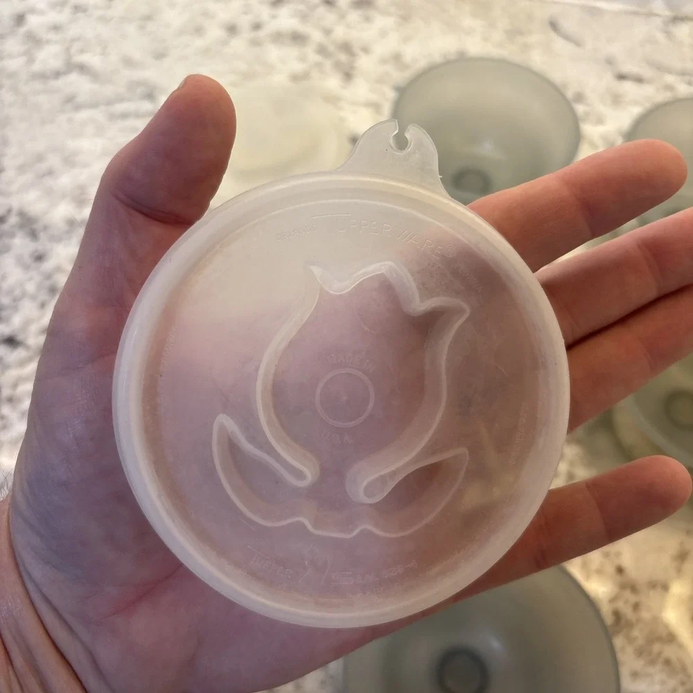 Tupperware one cups