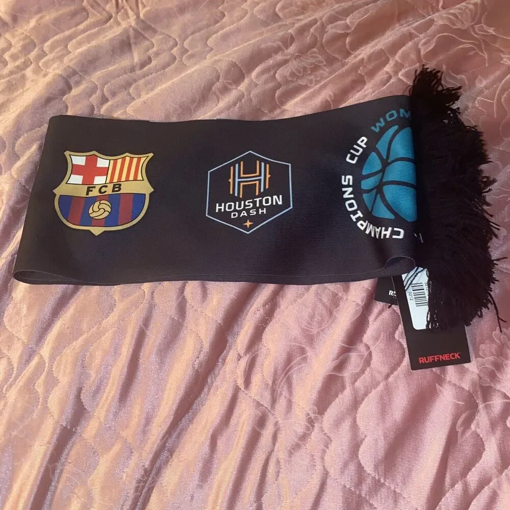 Ruffneck soccer scarf
