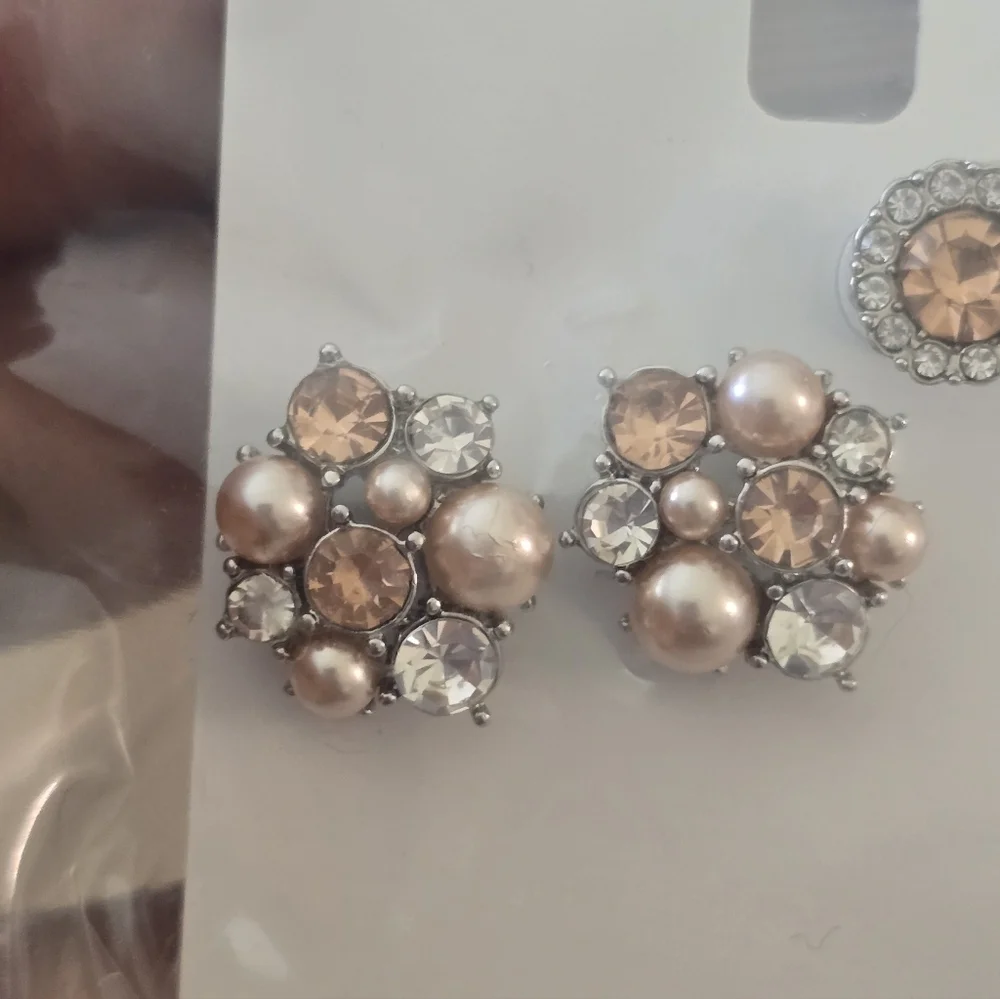 Charter Club chic cluster