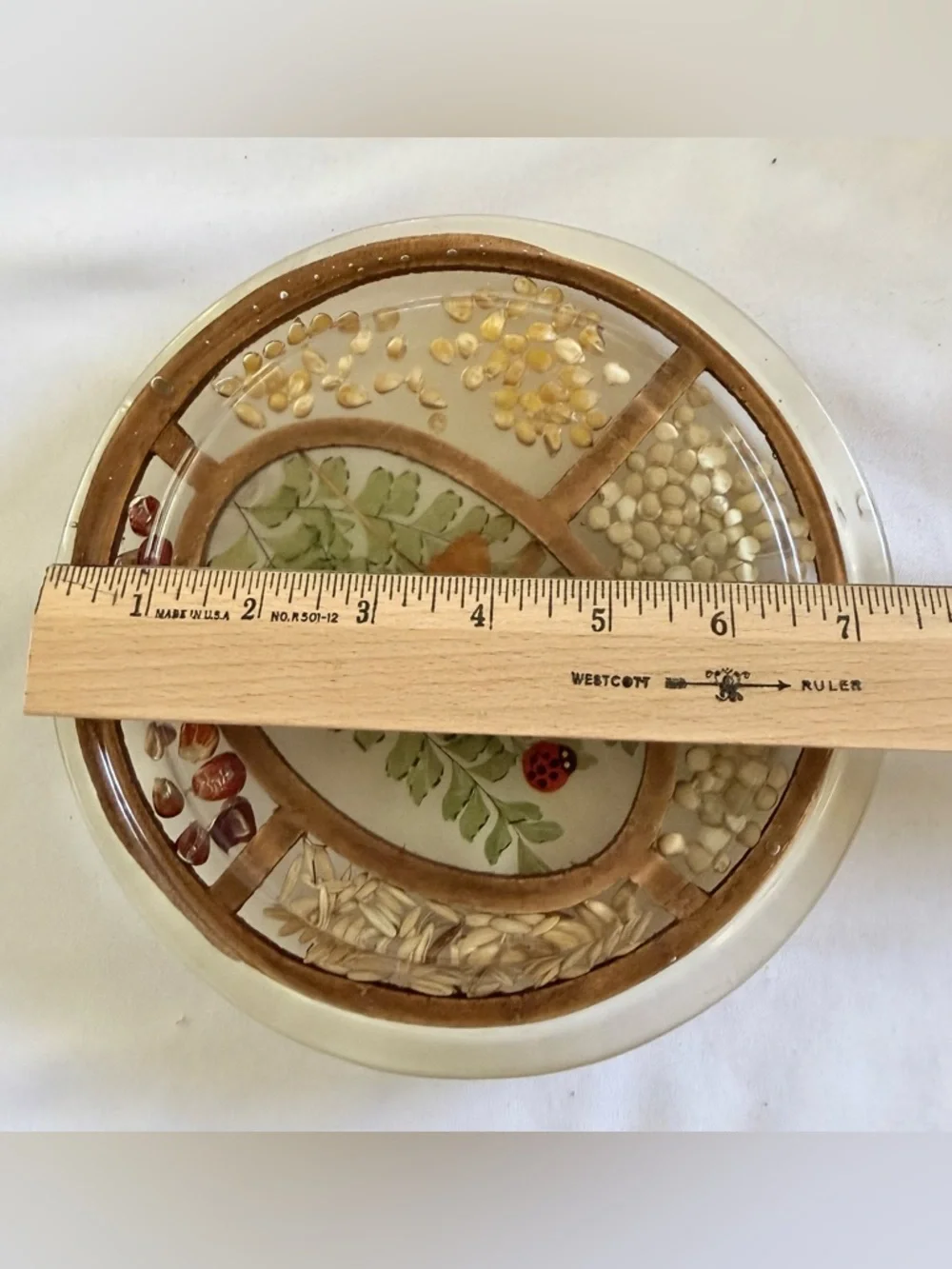 N/A decorative round