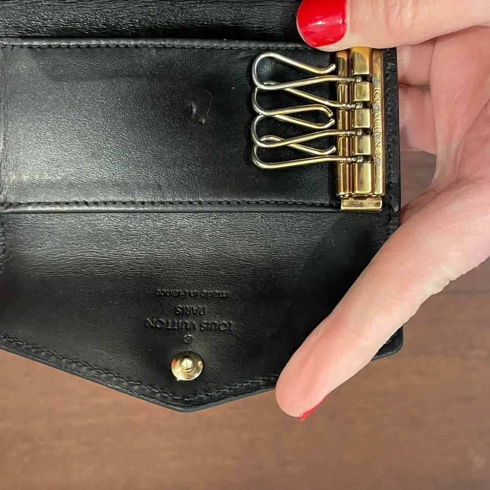 Louis Vuitton preloved have