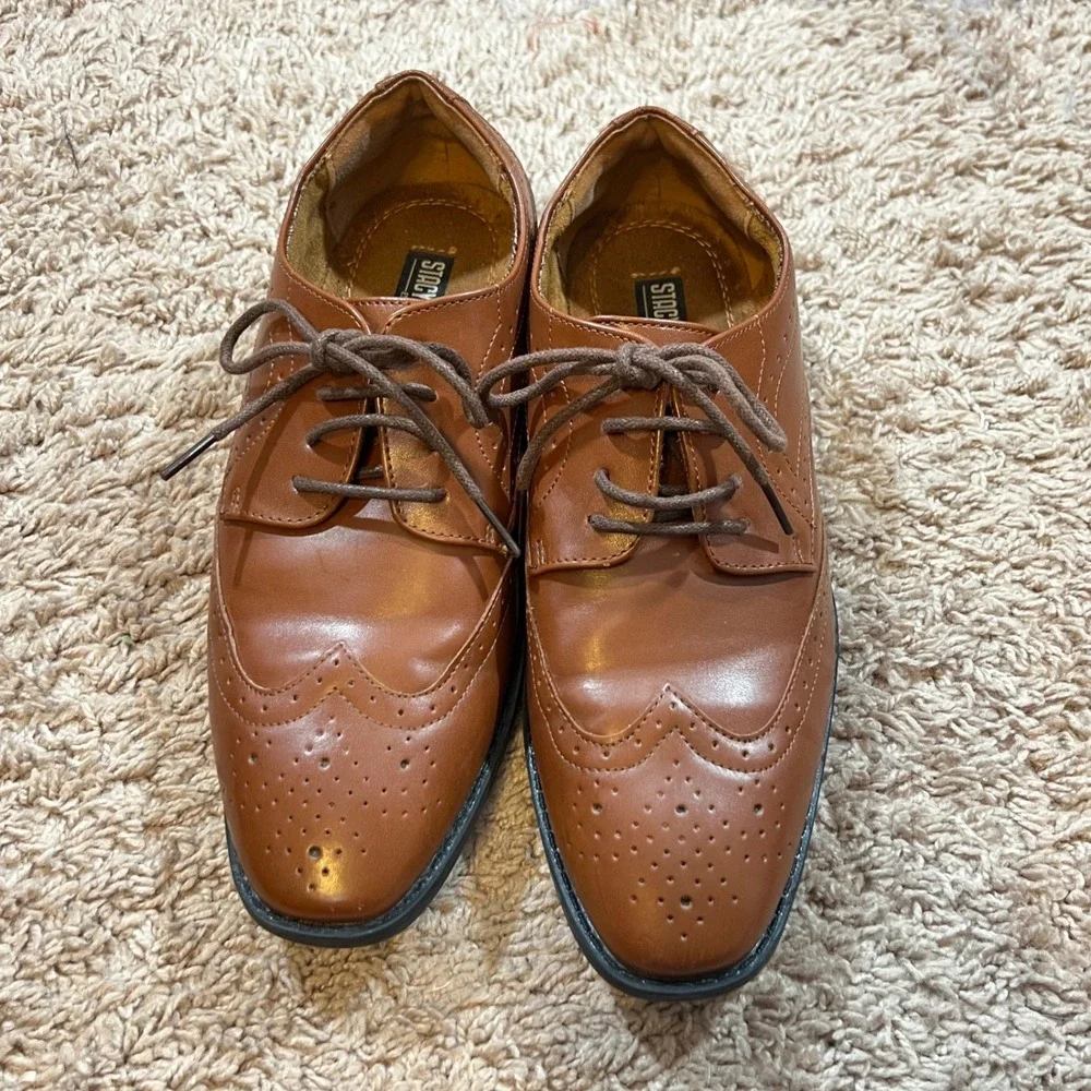 Stacy Adams classic wingtip