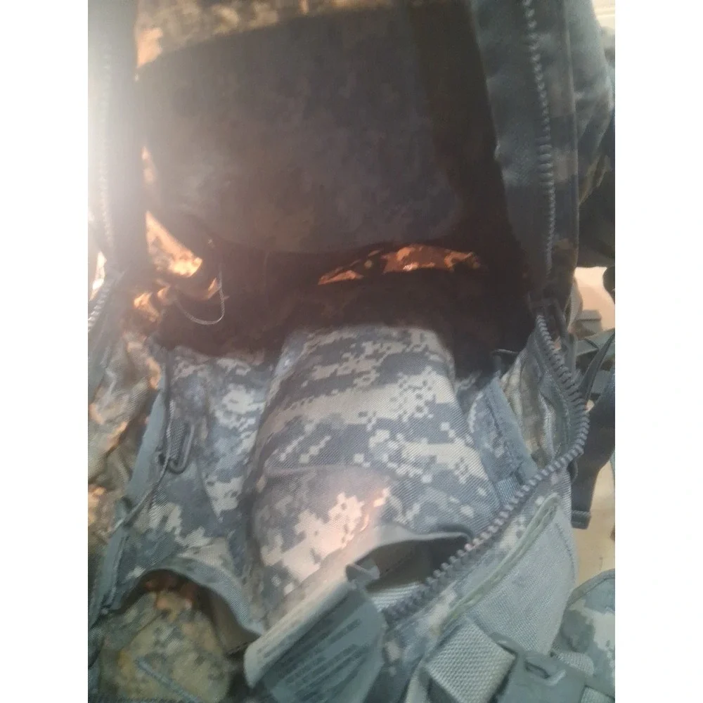 N/A molle assault
