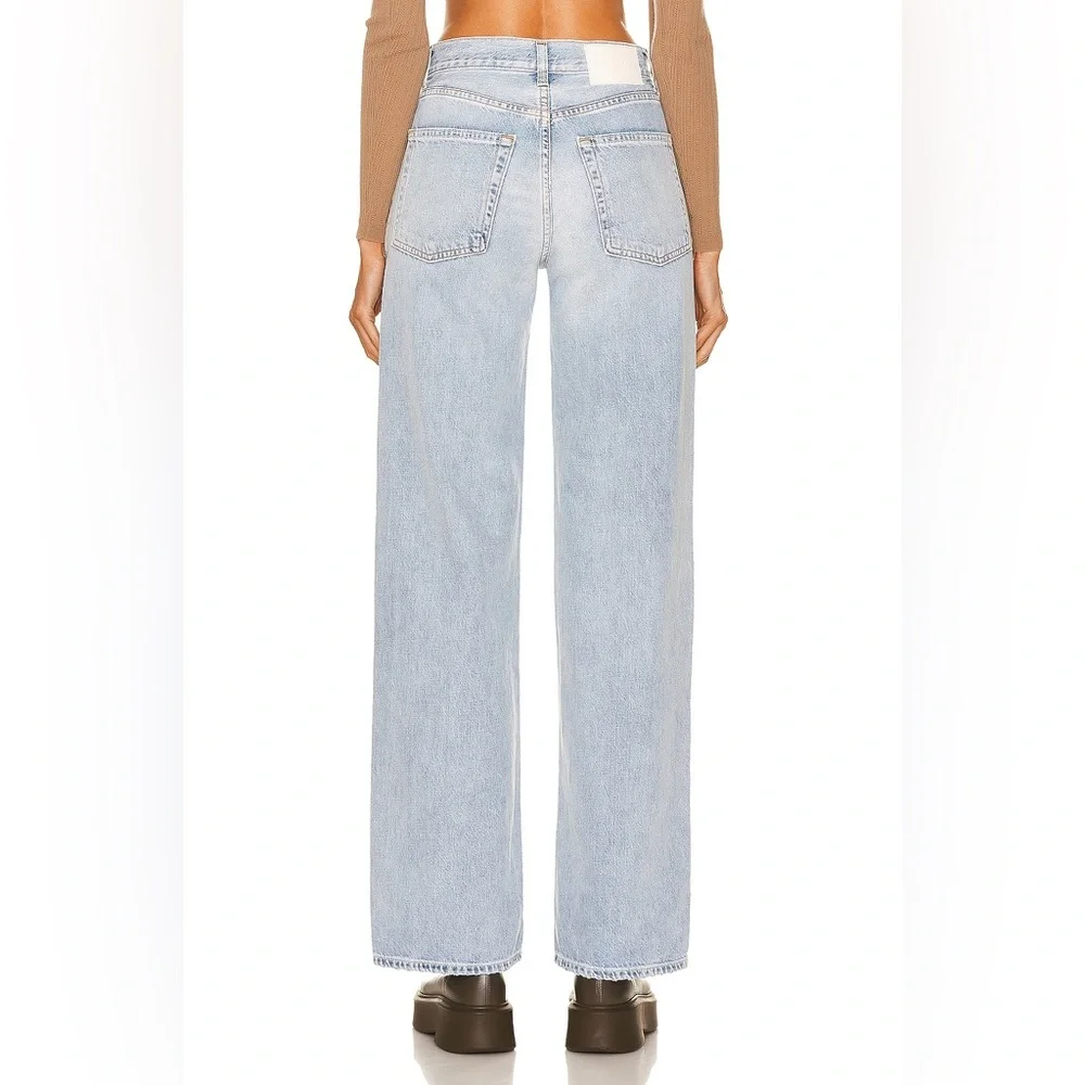 GRLFRND streetwear add