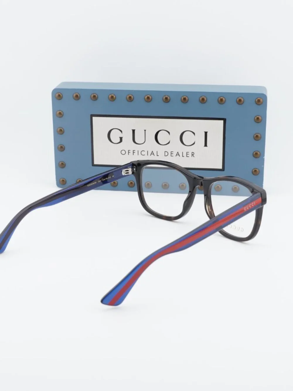 Gucci model gg0004on