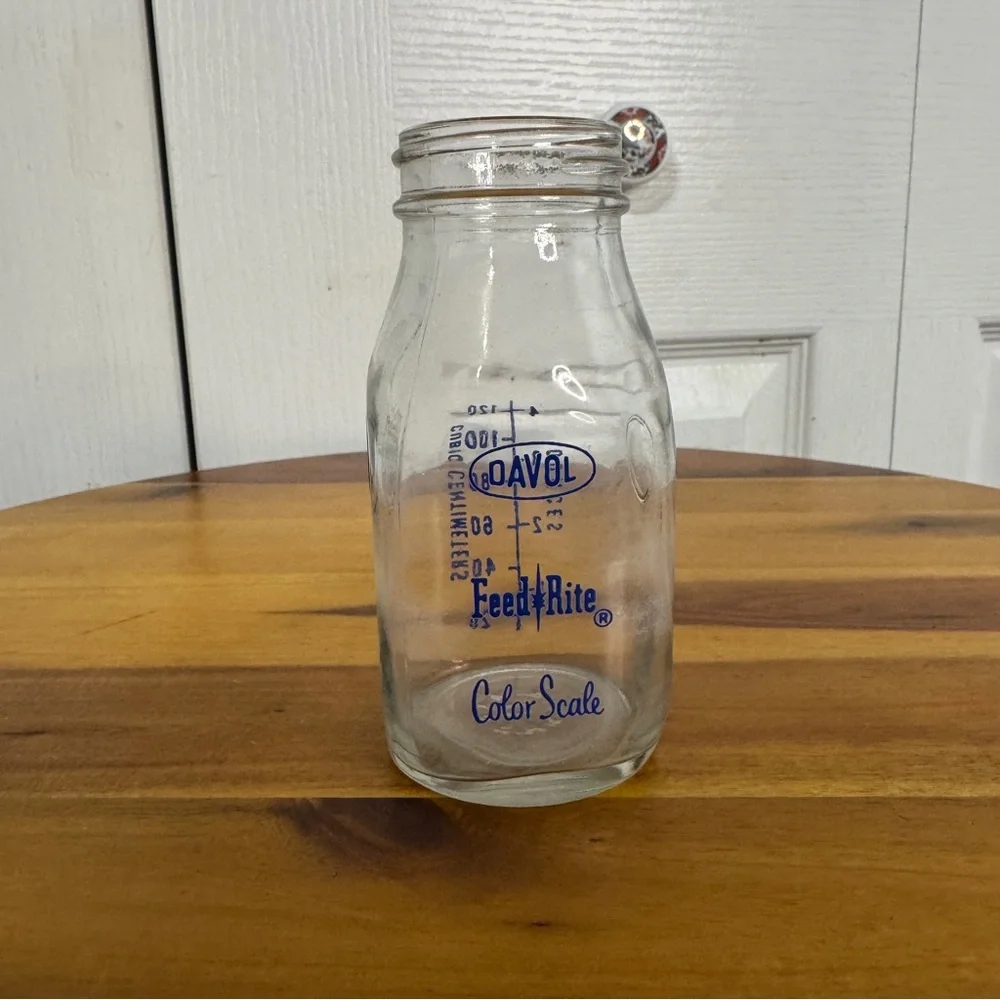 Davol feed‎ rite color scale 4 oz glass baby bottle
