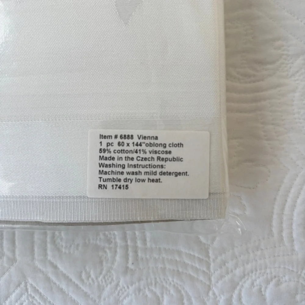 Vienna 366cm quality damask