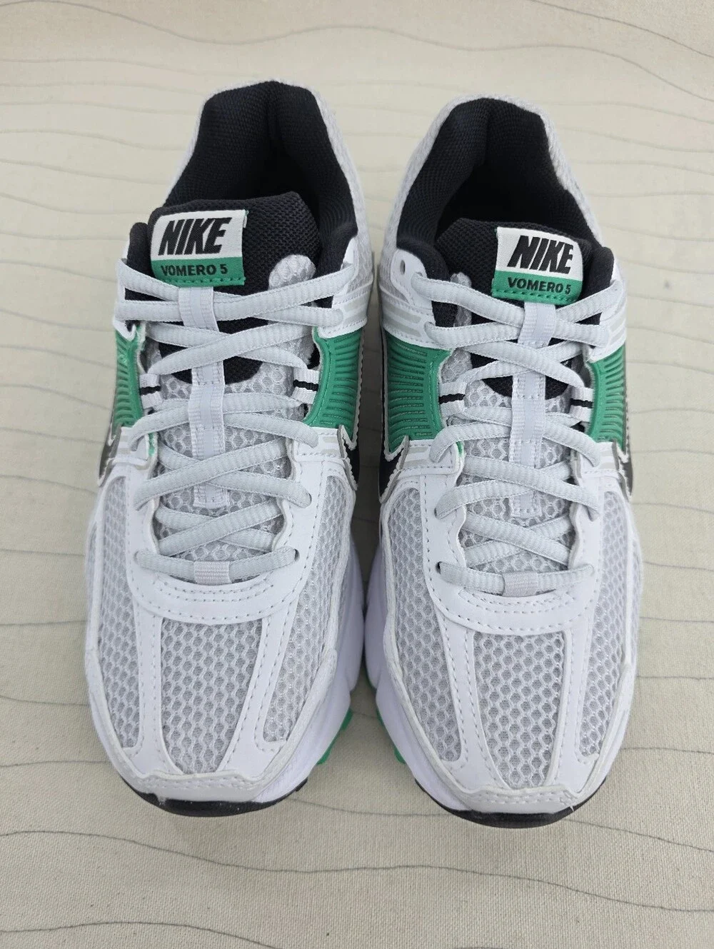 Nike shoes brand women