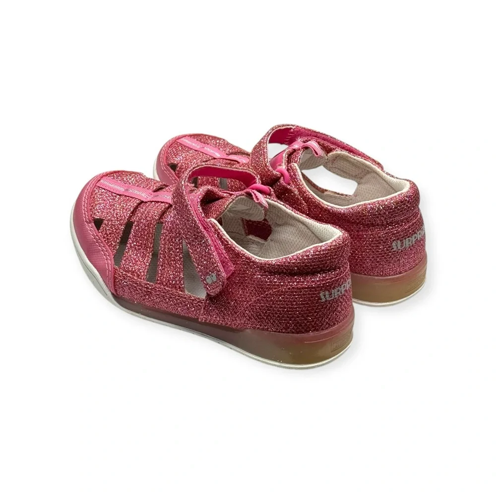 Stride Rite surprize by