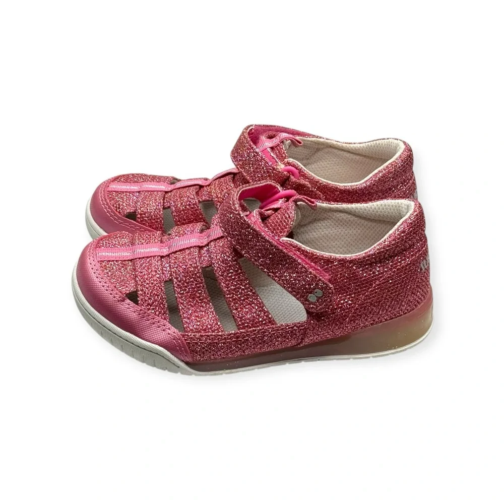 Stride Rite surprize by