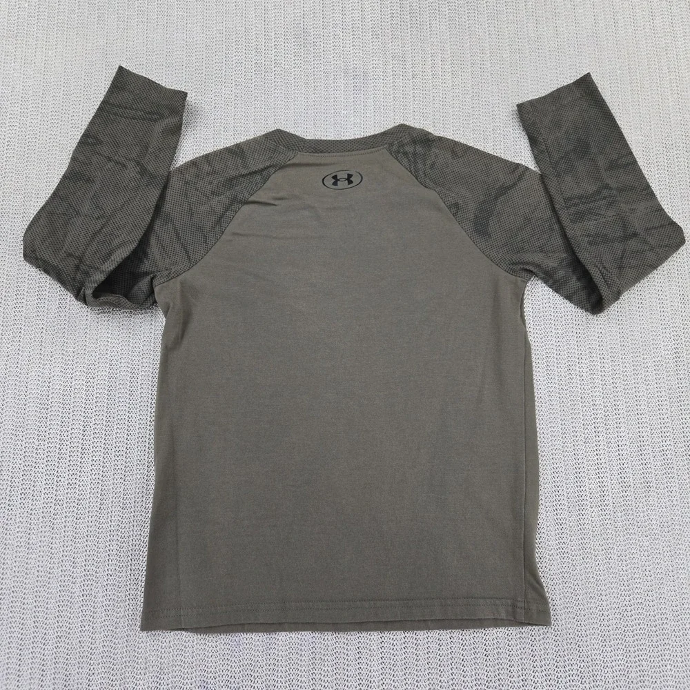 Under Armour size small