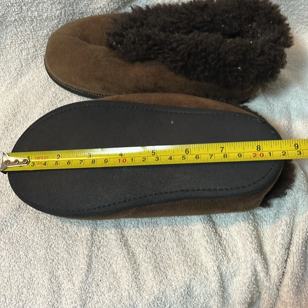 N/A but crepe uggs