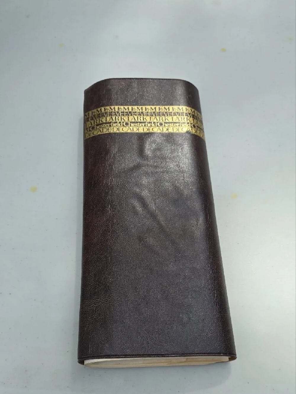 Chesterfield compact refined