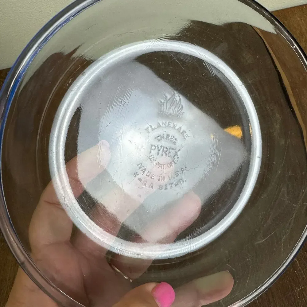 Pyrex vintage 1940s
