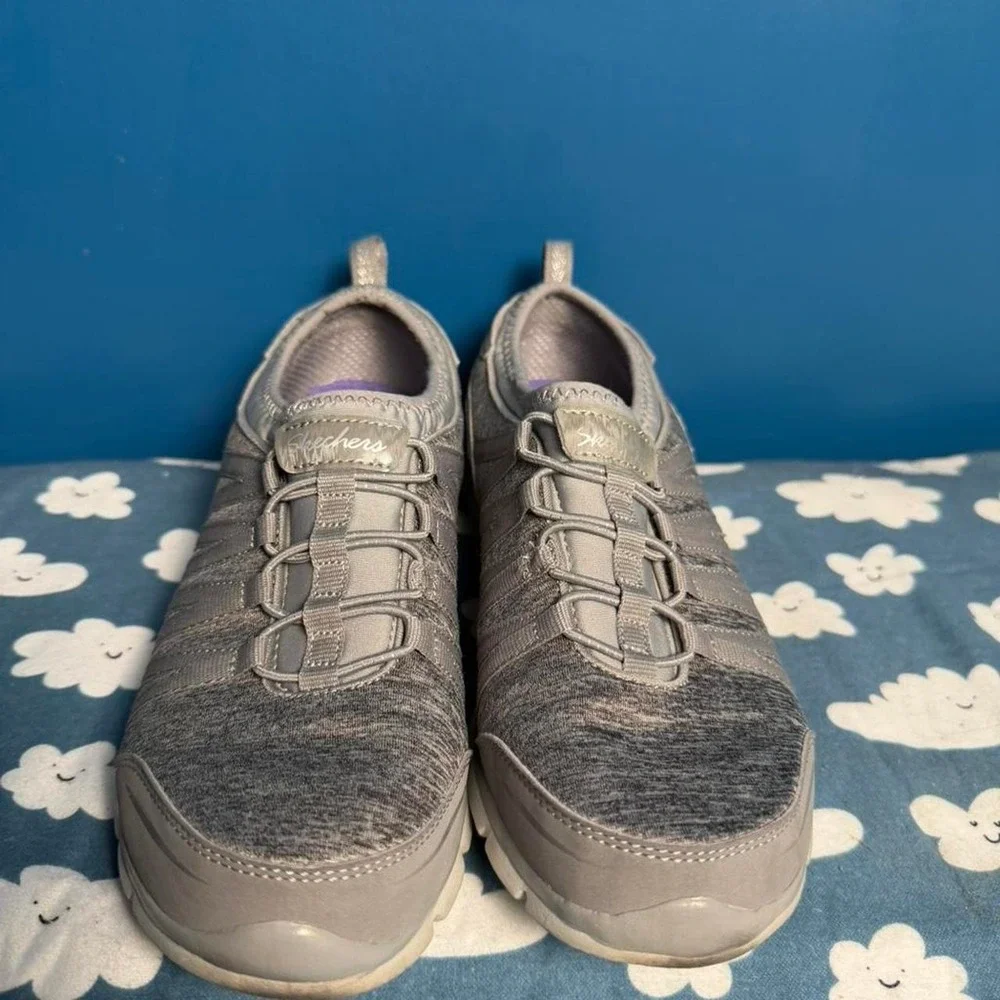 Skechers life work