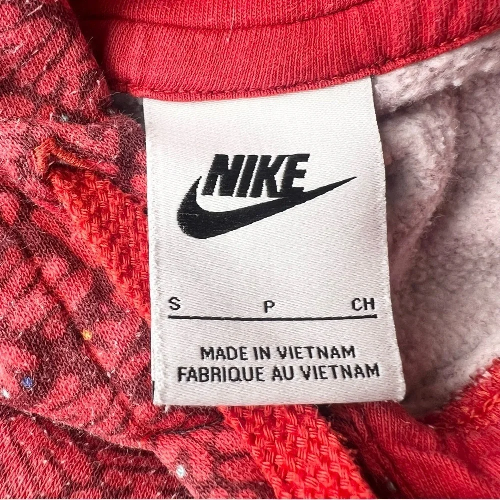 Nike hem has pilled