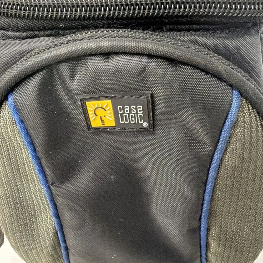 case logic carrying includes strap