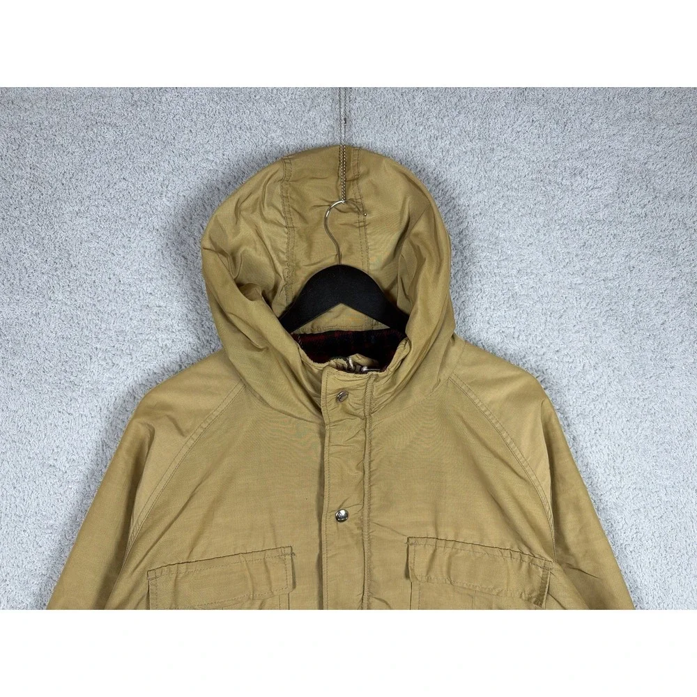 Woolrich 90s defects
