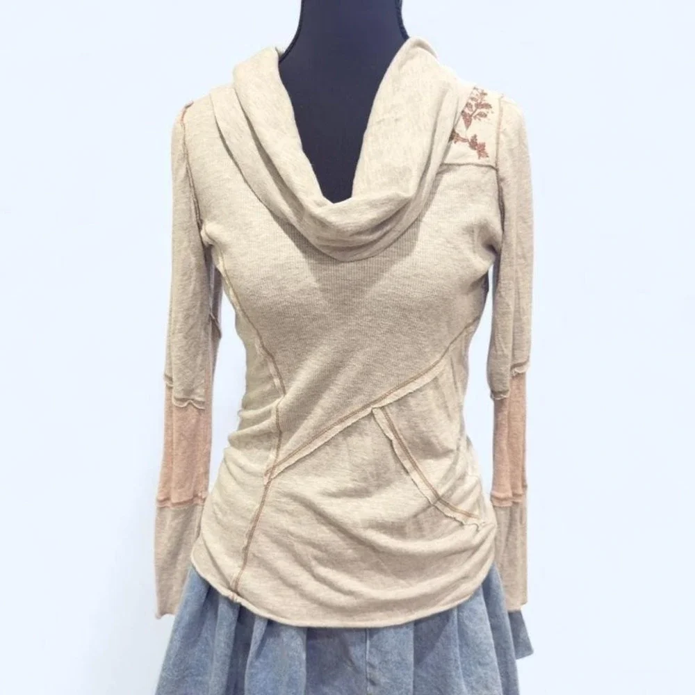Anthropologie floral exposed