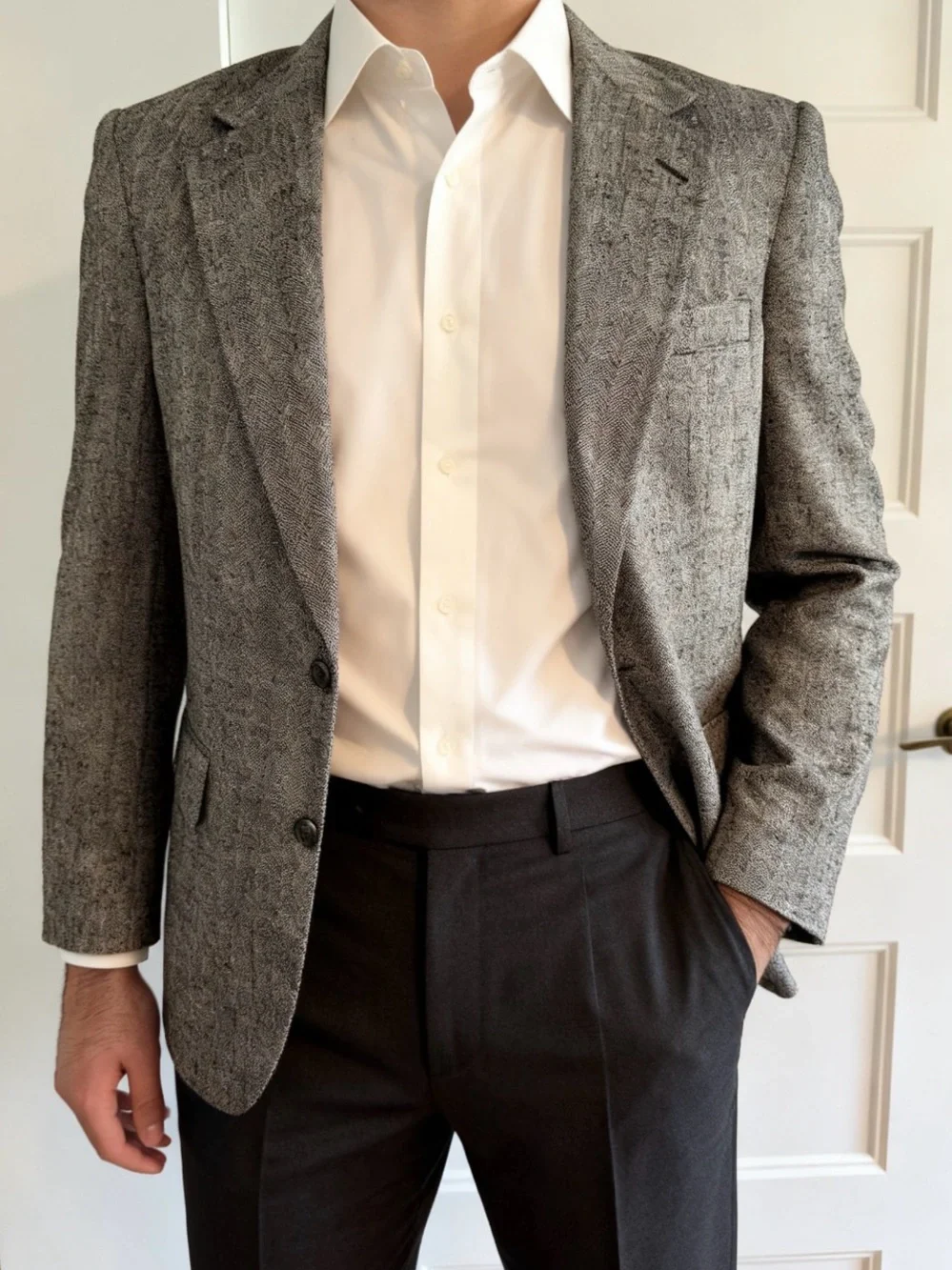 Vintage 1980-90s Burberrys Herringbone Silk Blazer Sport Coat 42R Patrick James