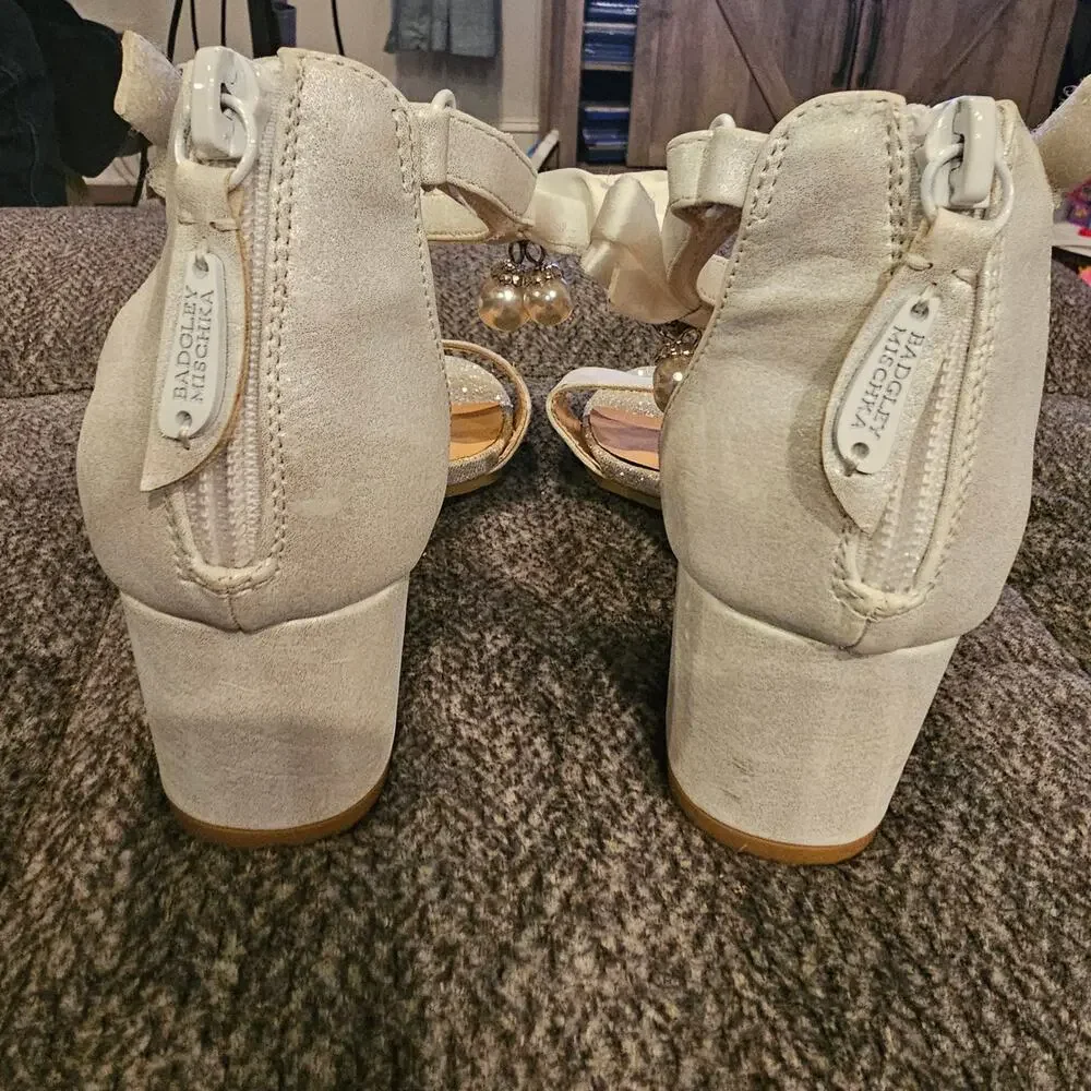 Badgley Mischka elegant badgley