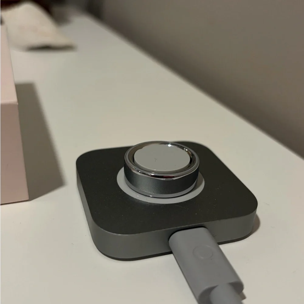 Oura magnetic ring