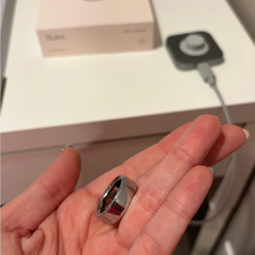 Oura magnetic ring