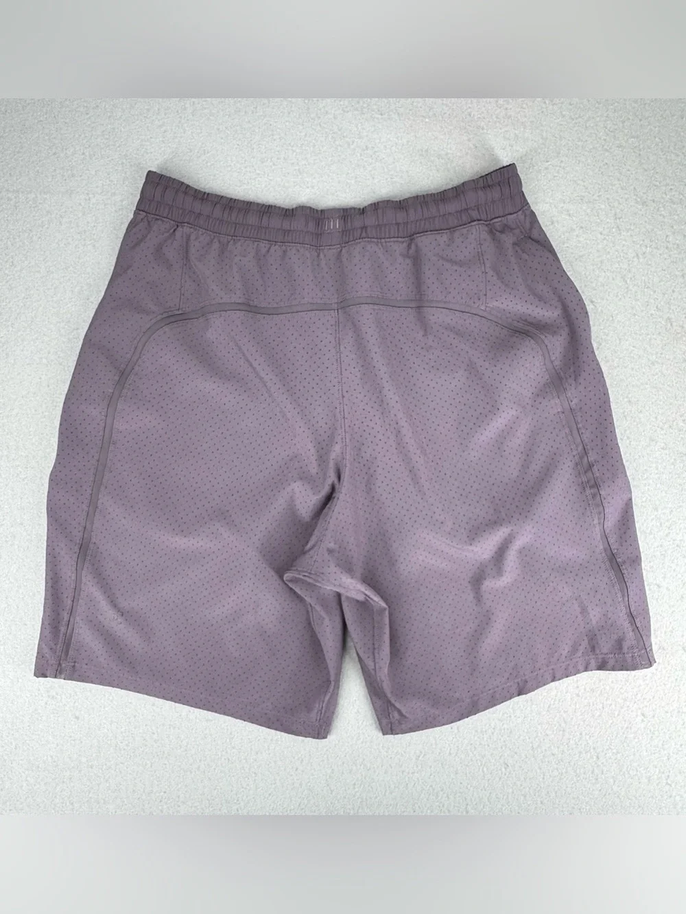 lululemon athletica lightweight shorts