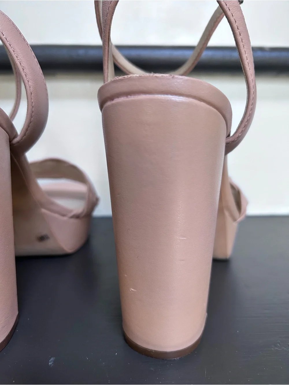 Vince Camuto vince camuto