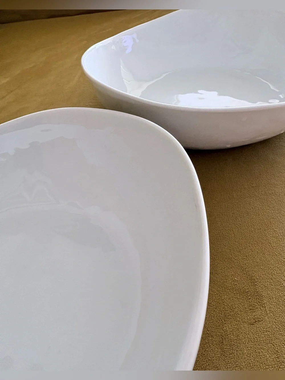 Crate&Barrel pet organic