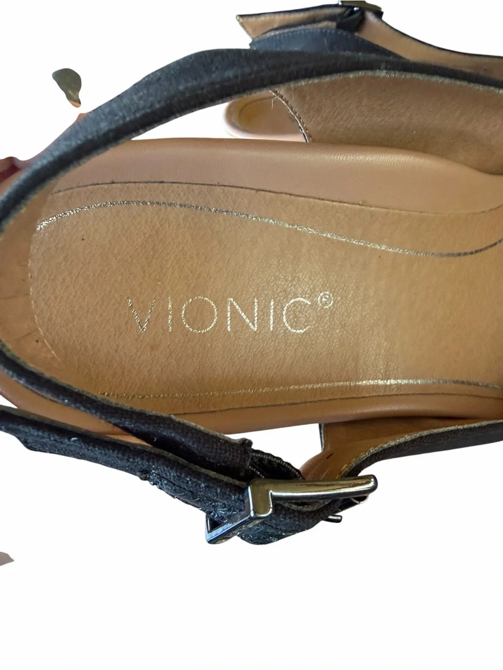 Vionic offers •wedge