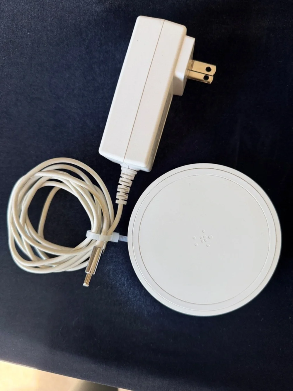 Belkin Charging Pad with Power Adapter