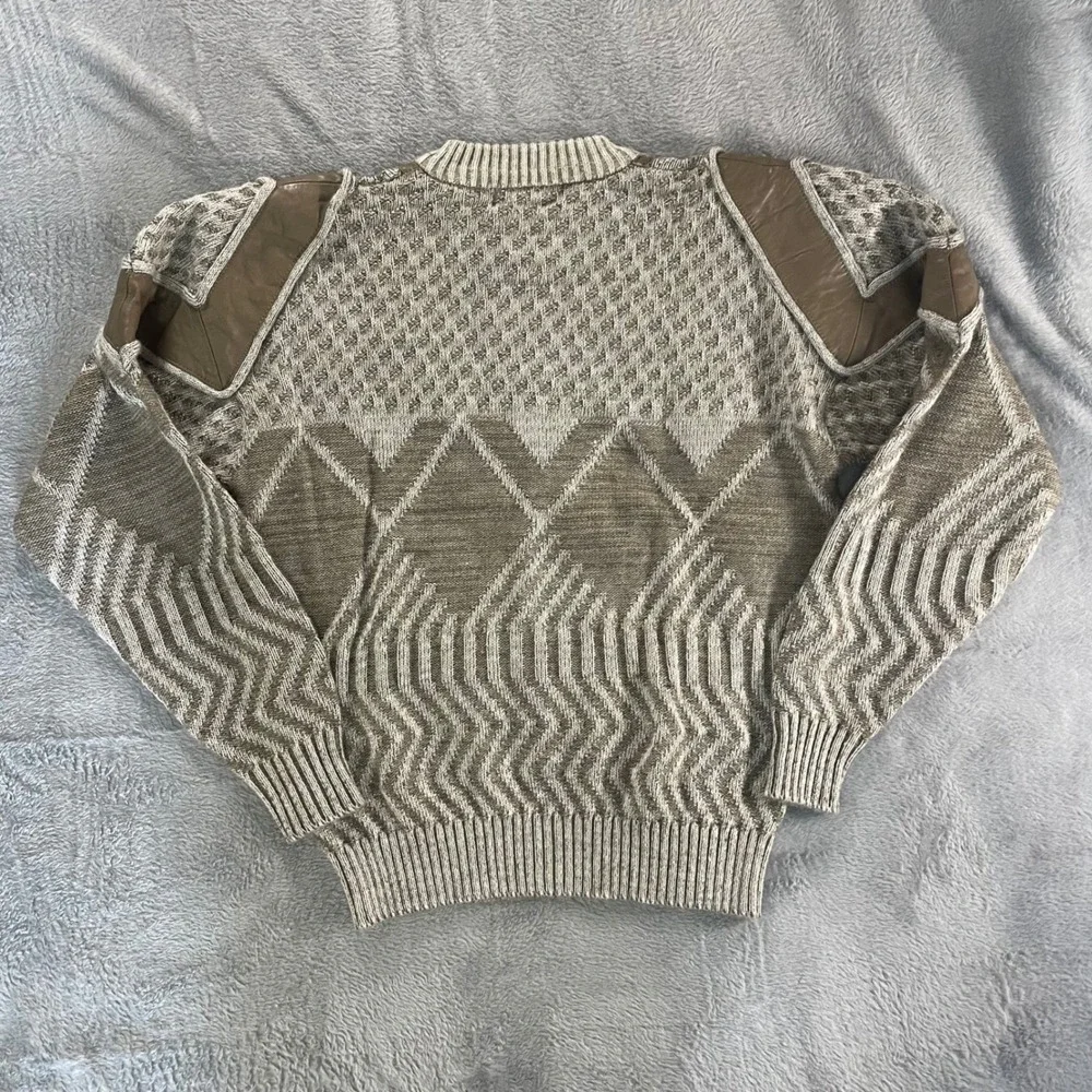 Saxony thick textured